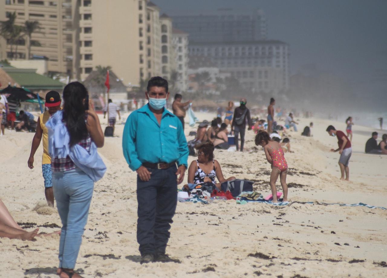 En Cancún se espera una temperatura máxima de 24 °C y una mínima de 18 °C En Cancún se espera una temperatura máxima de 24 °C y una mínima de 18 °C