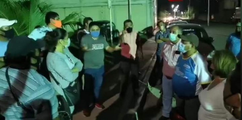 Las protestas iniciaron desde anoche Las protestas iniciaron desde anoche