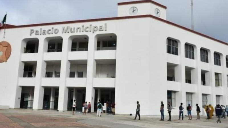 En diciembre pasado también intentó un 'golpe a los bolsillos' de la clase trabajadora
