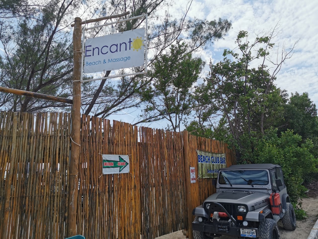 Este club de playa fue multado por un evento masivo realizado en su interior.