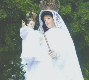 A través de la página de la parroquia de San Servacio puedes seguir las actividades A través de la página de la parroquia de San Servacio puedes seguir las actividades