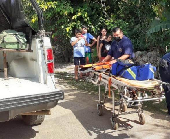 La mujer fue ingresada para ser atendida en el hospital