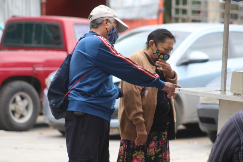Se mantienen 854 contagiados en Quintana Roo en aislamiento social