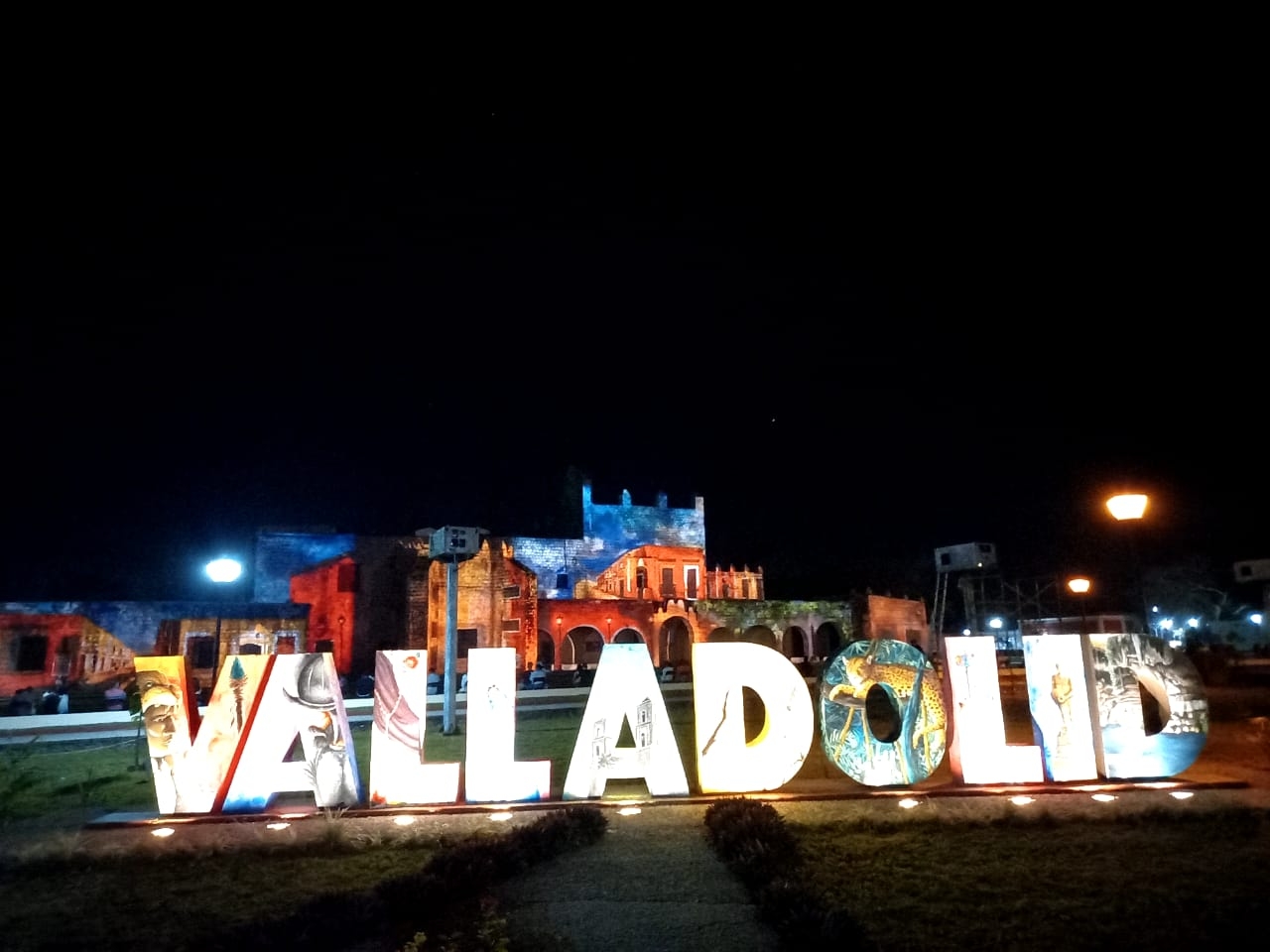 En el videomapping se procura mantener las medidas sanitarias en todo momento