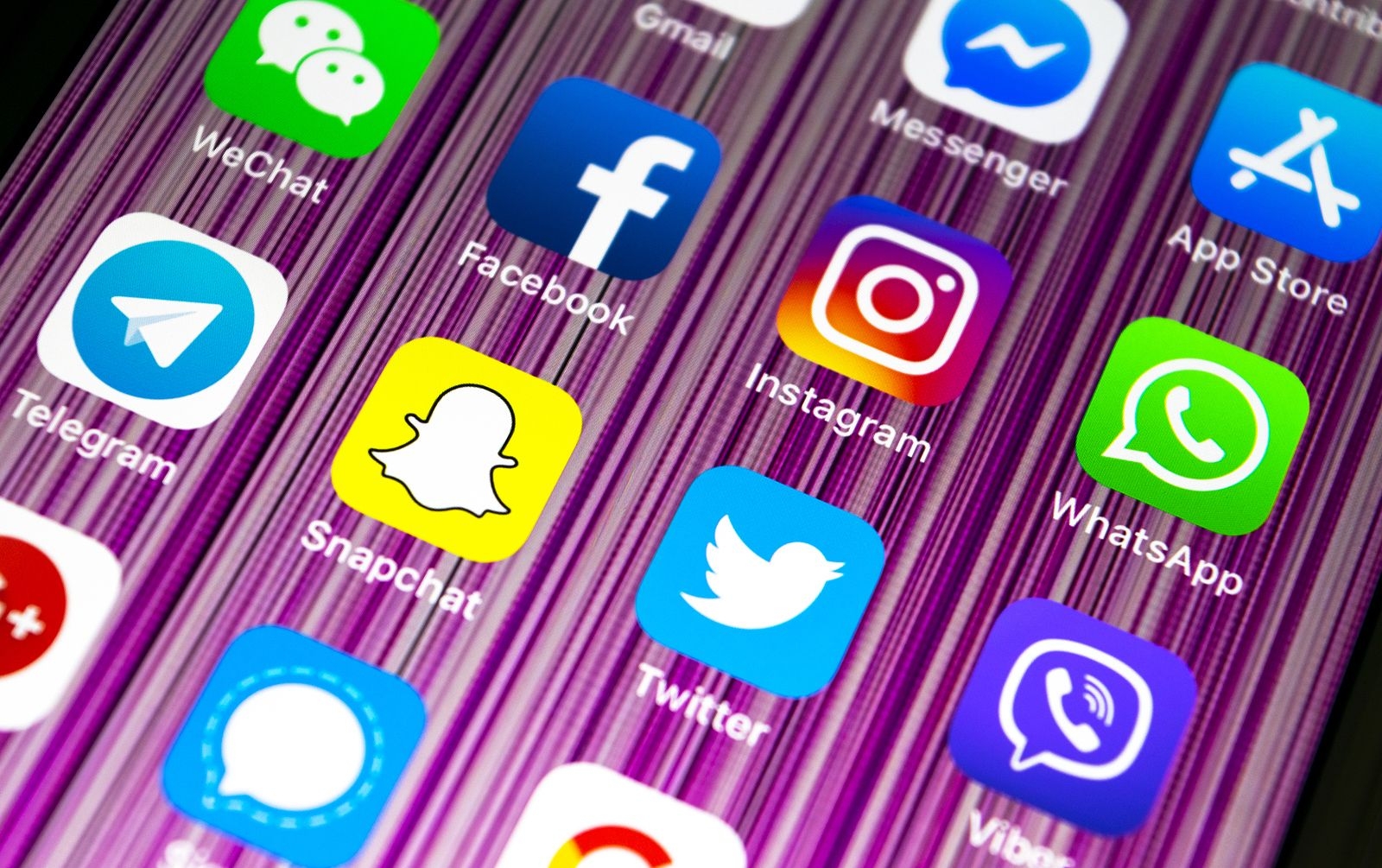 Facebook lidera la lista de aplicaciones que más datos toman de los usuarios Facebook lidera la lista de aplicaciones que más datos toman de los usuarios