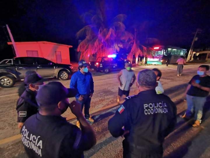 Pobladores piden que familia agresiva sea retirada de Telchac Puerto Pobladores piden que familia agresiva sea retirada de Telchac Puerto