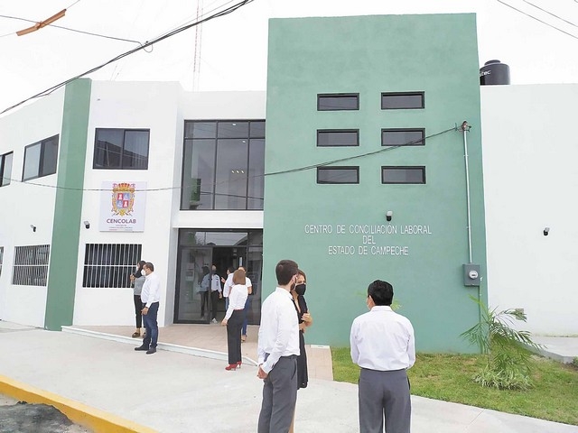 El edificio debió estar listo a finales de noviembre del 2020