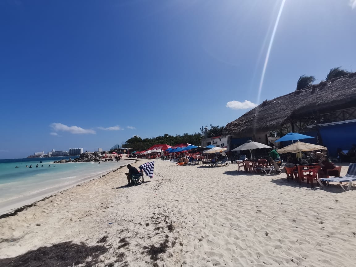 Se espera una temperatura máxima de 31 °C Se espera una temperatura máxima de 31 °C