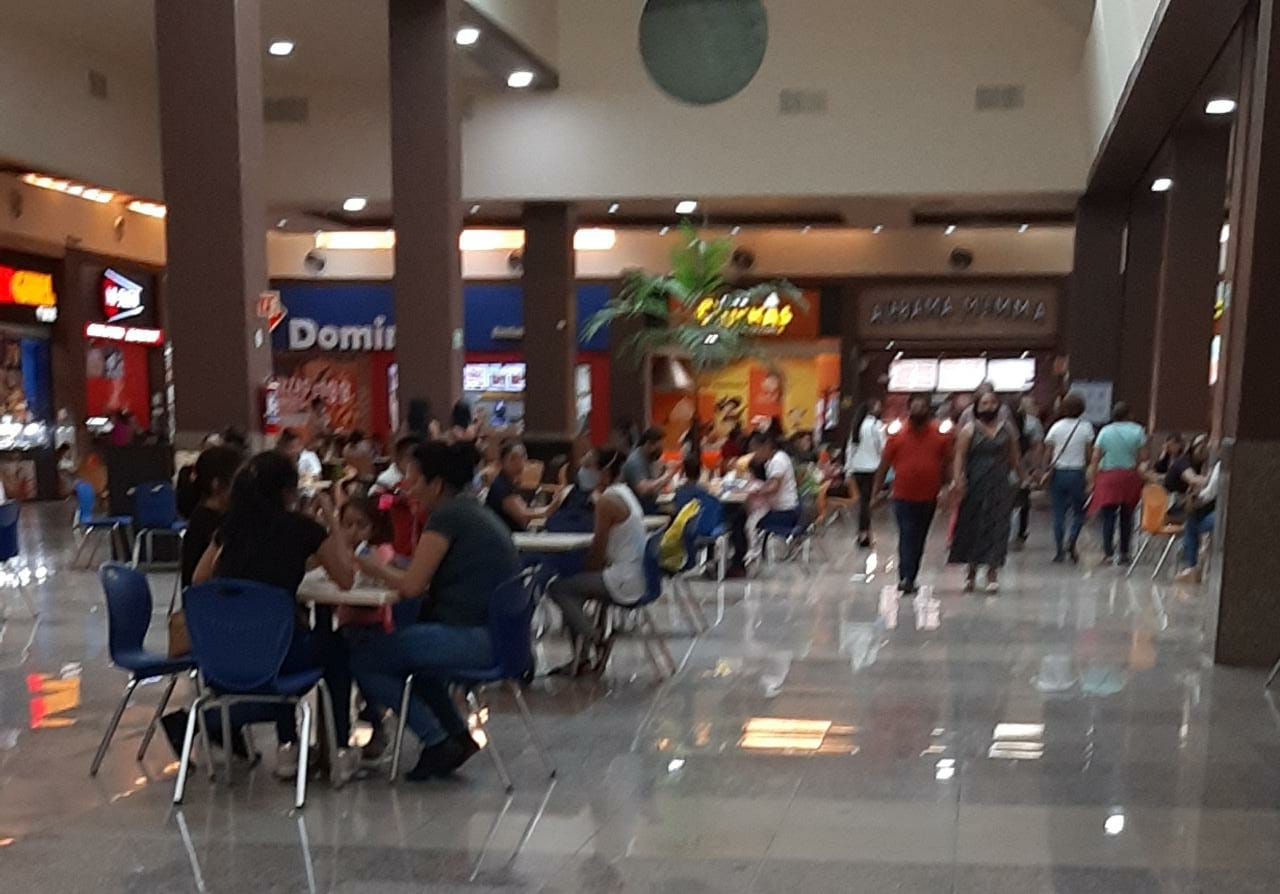 Alistan reapertura de centros comerciales en CDMX.