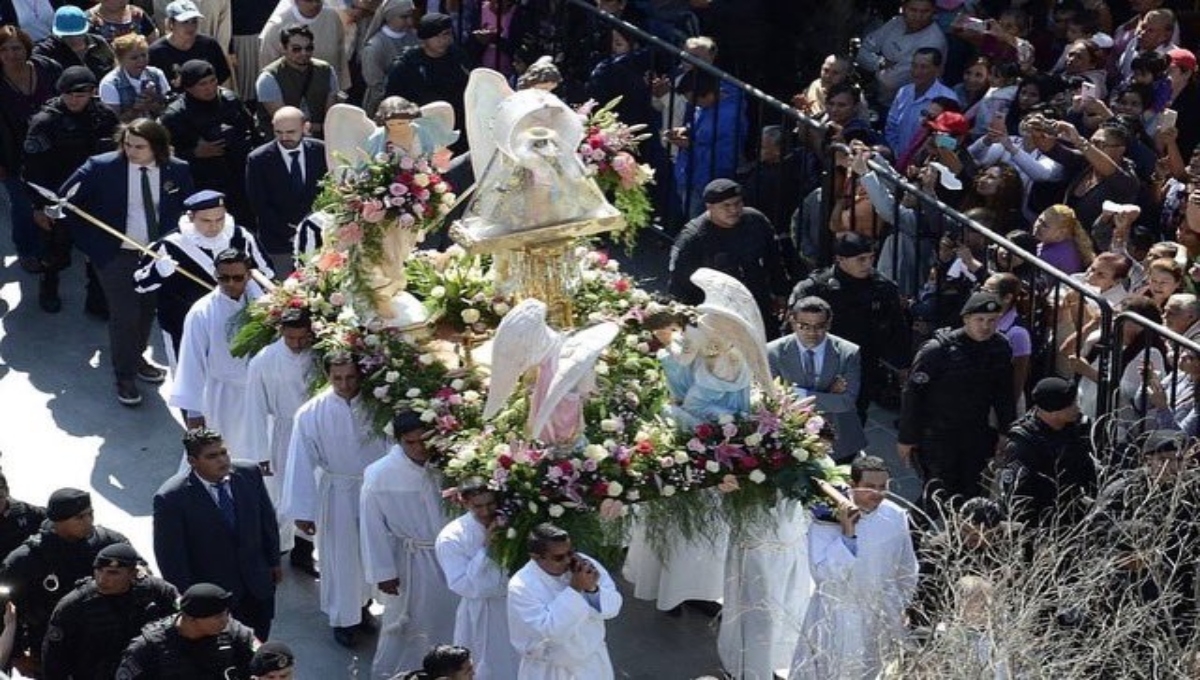 Esta mañana se realizó una misa para despedir a la Virgen de Zapopan pues regresa a su casa, en la Basílica Esta mañana se realizó una misa para despedir a la Virgen de Zapopan pues regresa a su casa, en la Basílica