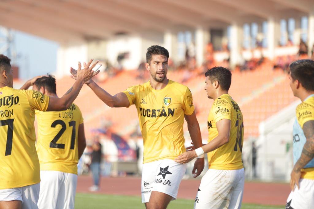 Los 12 Clubes mejor ubicados en la Tabla General calificaron a la Fase Final del certamen