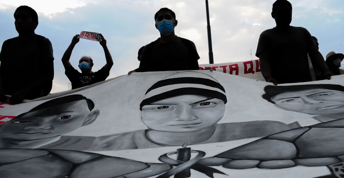 Los investigados afrontarán el proceso en libertad tras presuntamente haber perdido restos óseos de los normalistas Los investigados afrontarán el proceso en libertad tras presuntamente haber perdido restos óseos de los normalistas