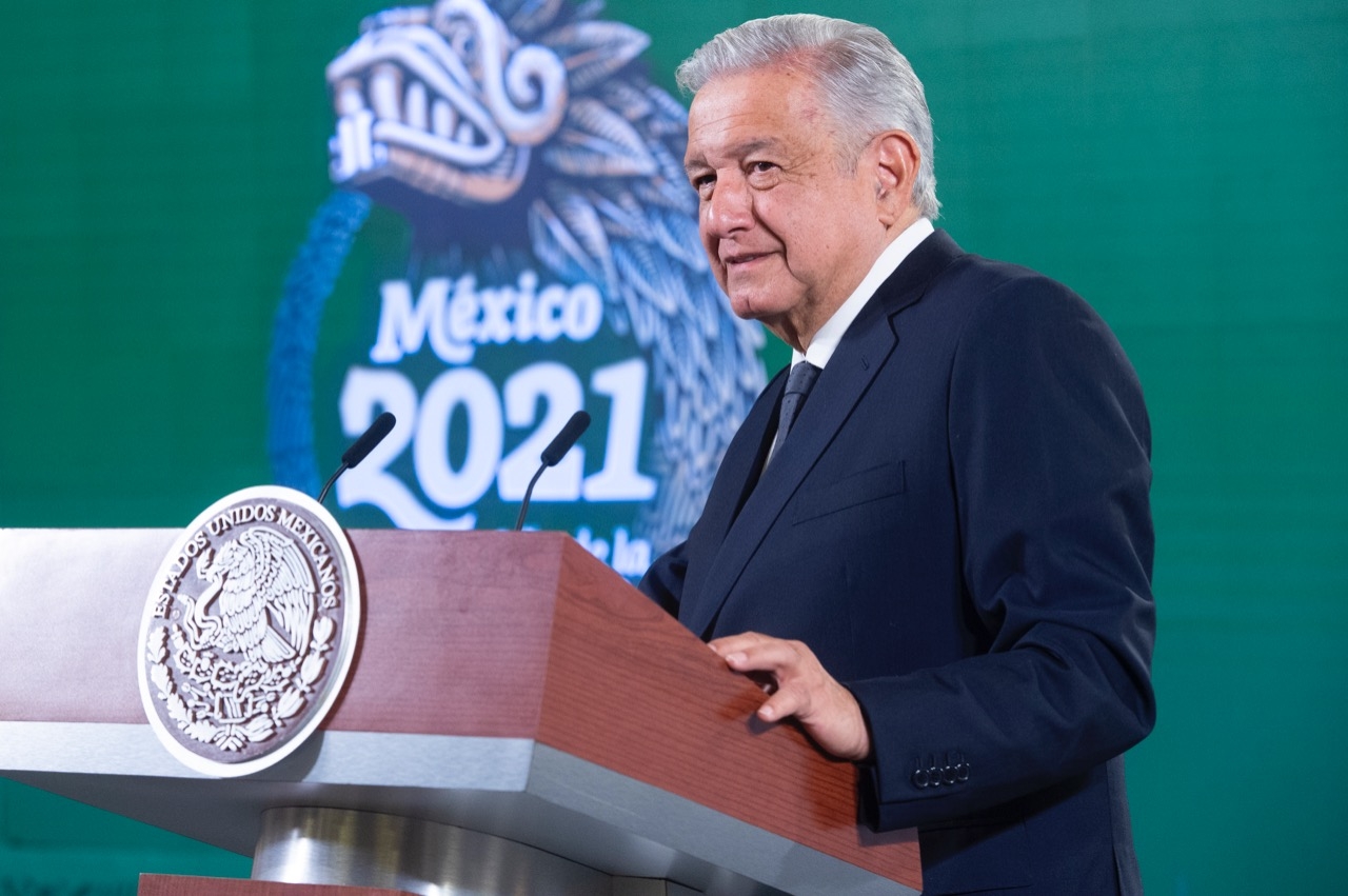 López Obrador reiteró que el enfrentamiento en refinería de Dos Bocas es un "pleito" entre sindicatos por el control del contrato colectivo