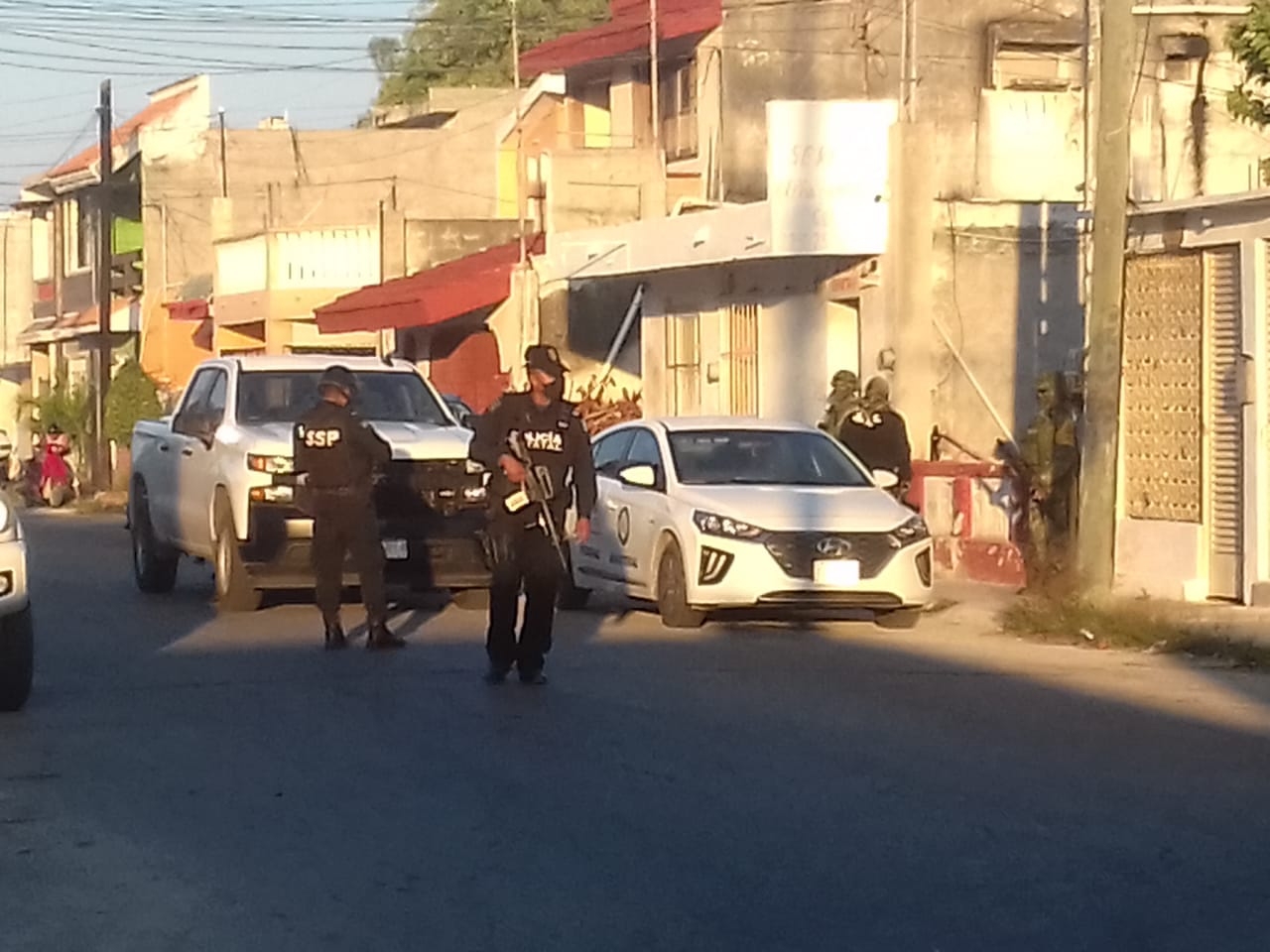 Uno de los inquilinos sufrió una crisis nerviosa en el interior de la casa