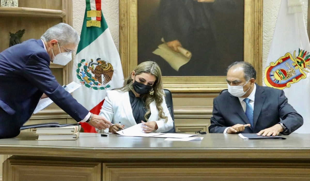 Evelyn Salgado Pineda rindió protesta como gobernadora de Guerrero, quien relevará a Héctor Astudillo Flores a partir de hoy, hasta el 2027
