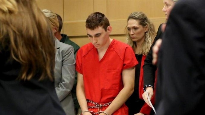 Nikolas Cruz se declaró culpable de asesinar a 17 personas el pasado 2018 en una escuela secundaria de Parkland, Florida Nikolas Cruz se declaró culpable de asesinar a 17 personas el pasado 2018 en una escuela secundaria de Parkland, Florida
