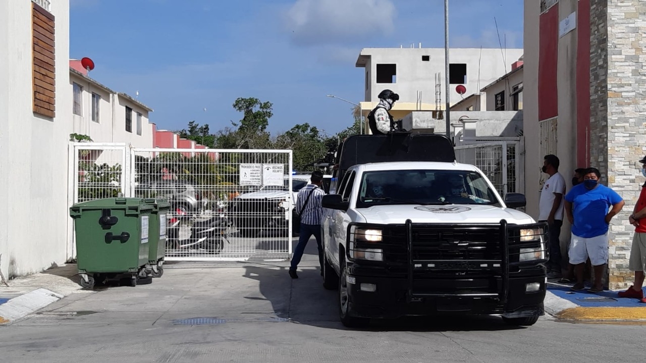 Joven se suicida mientras su esposa entraba a su cuarto en Cozumel