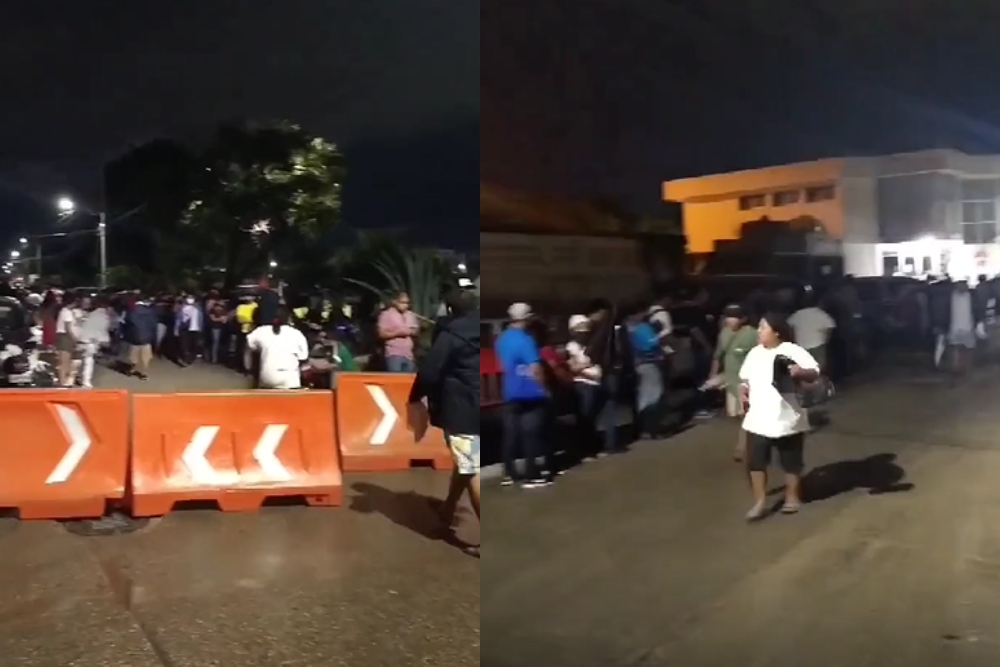 La fila de personas rodeó el Domo de la Región 94, donde se realizará la vacunación anticovid de rezagados en Cancún