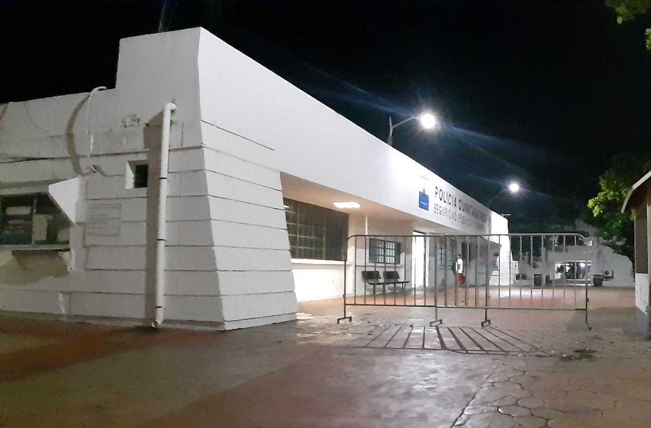 Solicitaron una ambulancia para realizar el traslado,donde el detenido permaneció internado bajo observación médica Solicitaron una ambulancia para realizar el traslado,donde el detenido permaneció internado bajo observación médica