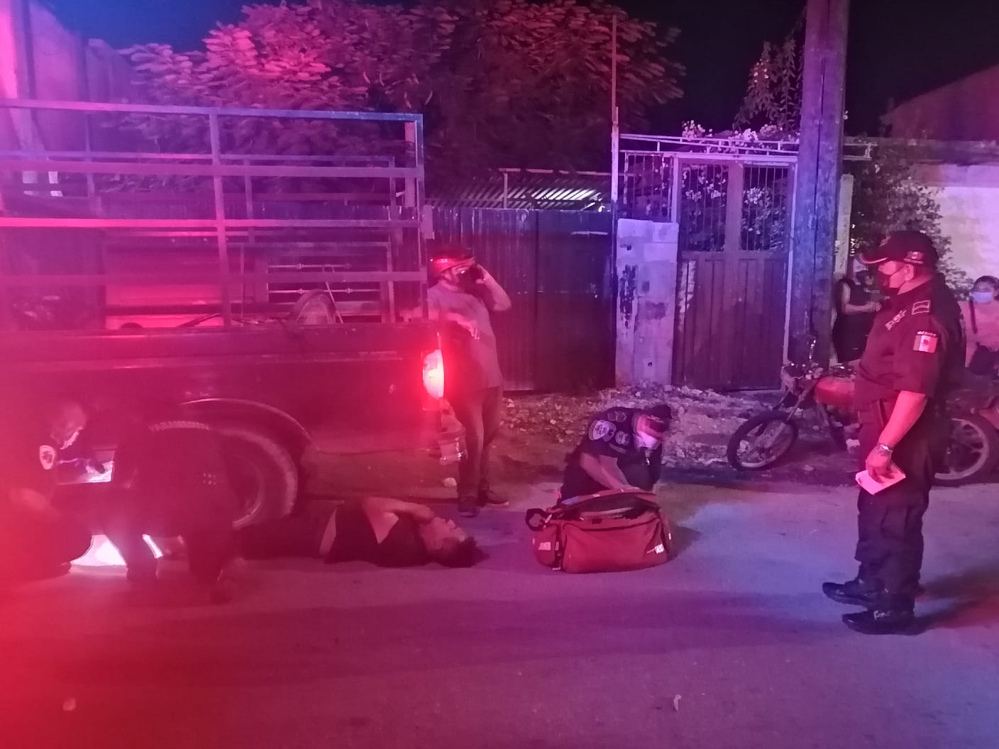 el fletero tuvo la dislocación del hombro izquierdo, fractura de tibia y peroné, así como también la rotura de un disco el fletero tuvo la dislocación del hombro izquierdo, fractura de tibia y peroné, así como también la rotura de un disco