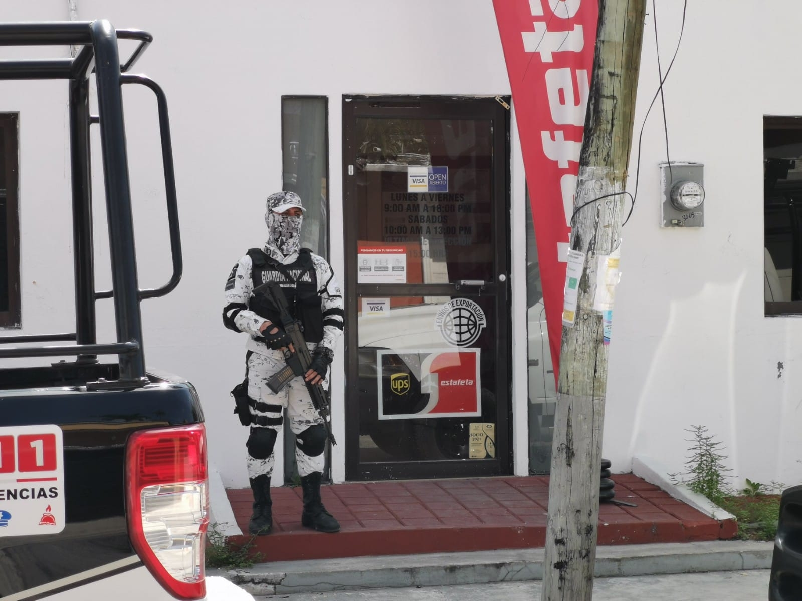 En el operativo se buscaron narcóticos, armamento u alguna otra sustancia ilícita En el operativo se buscaron narcóticos, armamento u alguna otra sustancia ilícita