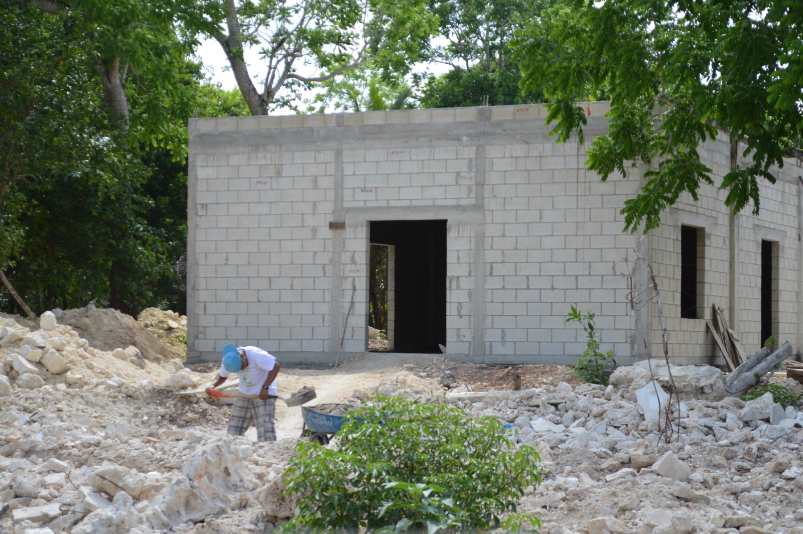 Una de las agraviadas indicó que la Sedetus les dijo que la construcción la vería ahora la Secretaría de Bienestar Una de las agraviadas indicó que la Sedetus les dijo que la construcción la vería ahora la Secretaría de Bienestar