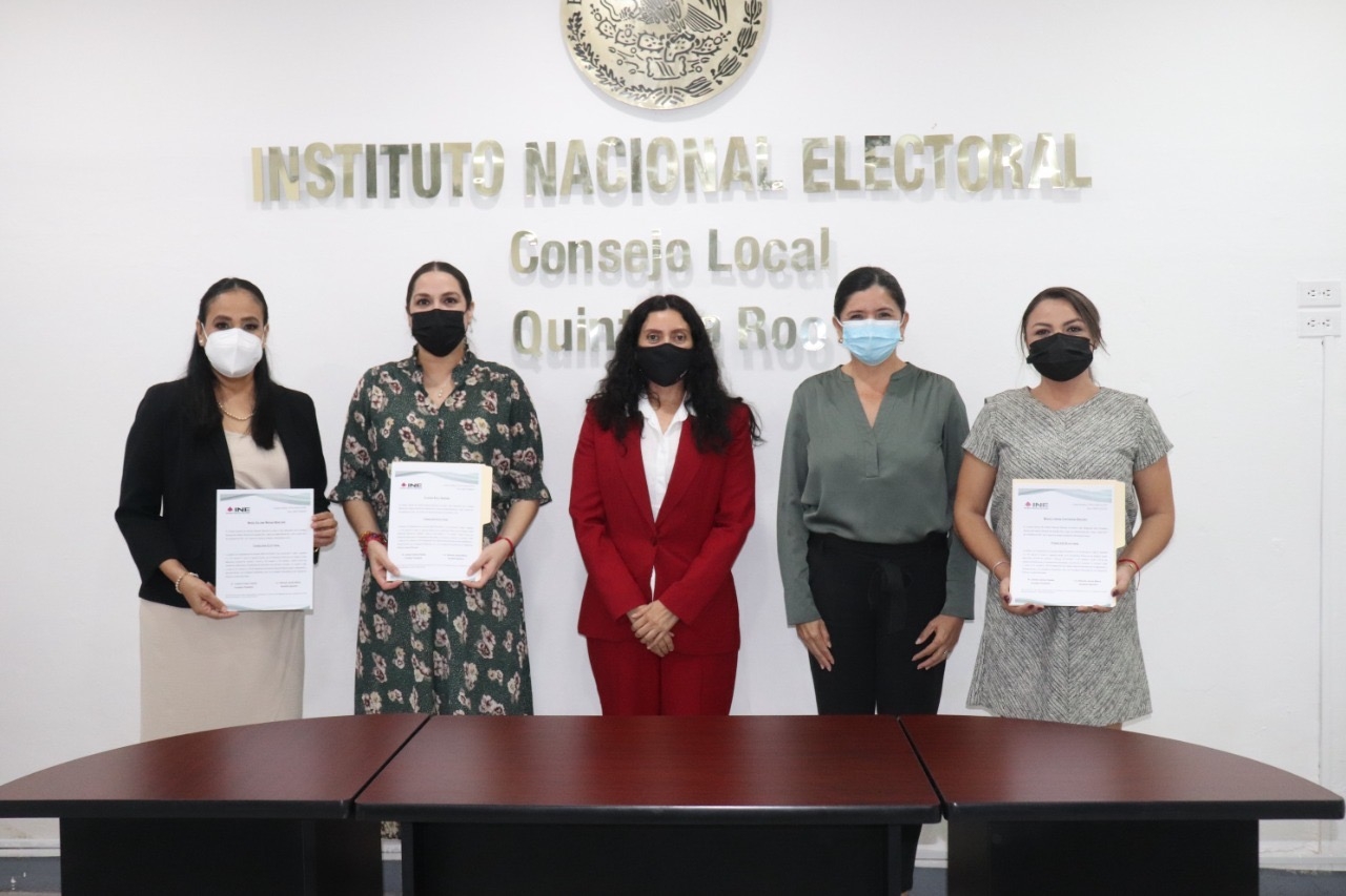 Los nombramientos fueron firmados por el Consejero Presidente y el Secretario Ejecutivo Los nombramientos fueron firmados por el Consejero Presidente y el Secretario Ejecutivo
