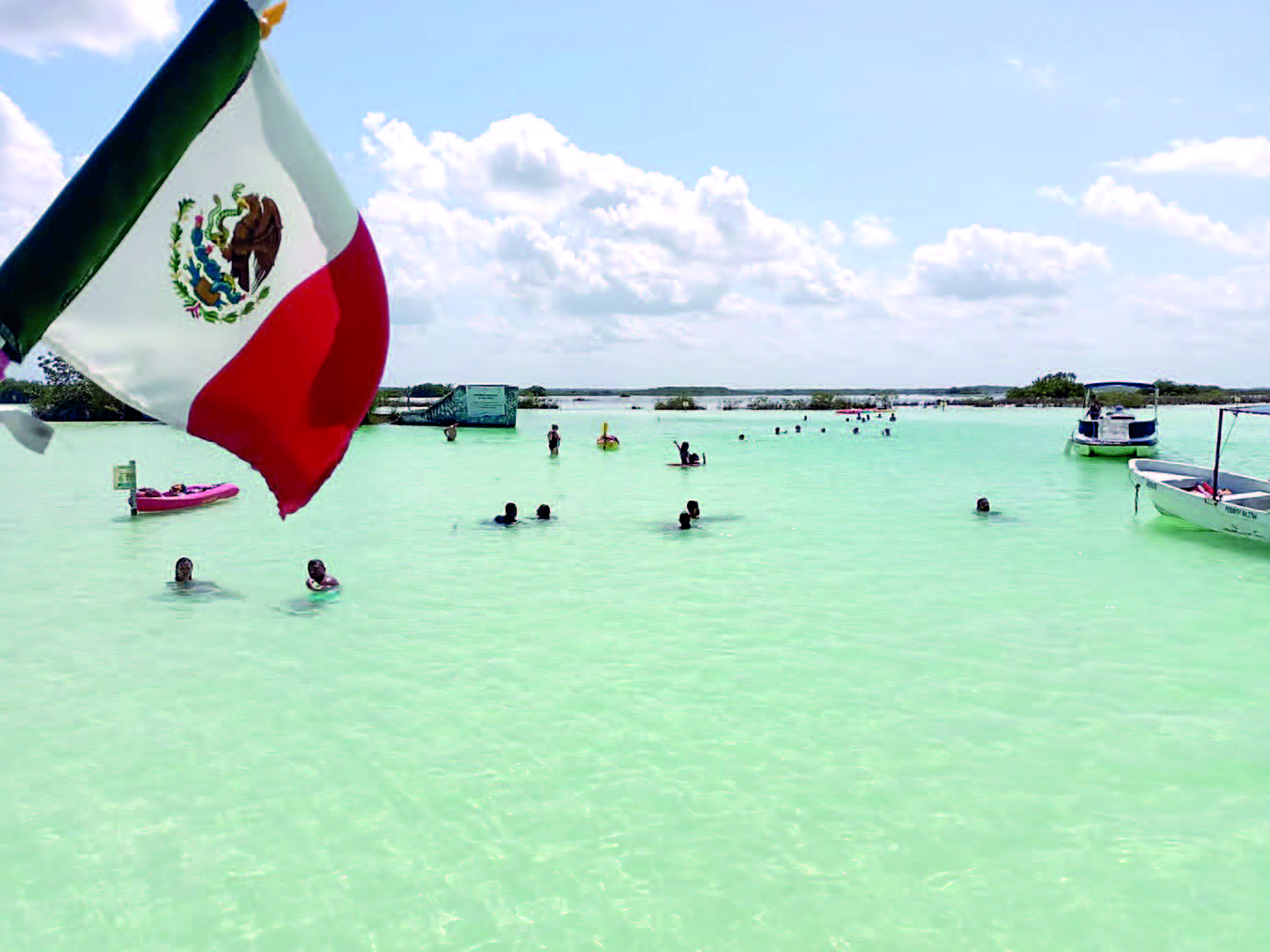 La reactivación turística en el Pueblo Mágico de Bacalar ha logrado que empresarios se recuperen de sus deudas La reactivación turística en el Pueblo Mágico de Bacalar ha logrado que empresarios se recuperen de sus deudas