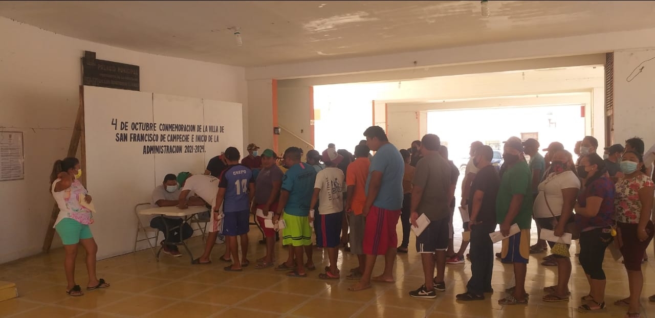 Los manifestantes fueron enlistados pero ni el titular de recursos humanos ni la alcaldesa hicieron acto de presencia