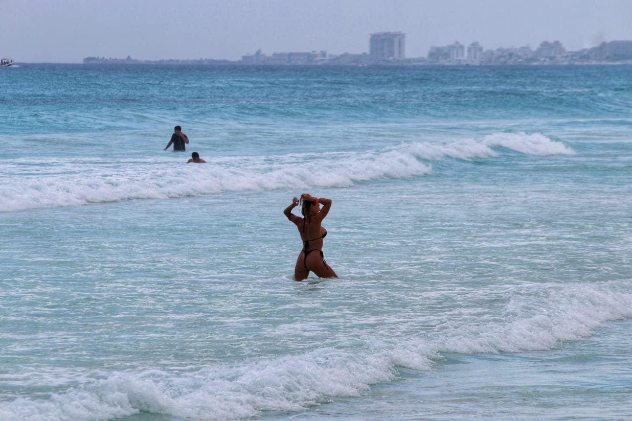 En el reporte diario de sargazo, informa que de las 47 playas que tiene Quintana Roo, 27 sufren un recale moderado a escaso En el reporte diario de sargazo, informa que de las 47 playas que tiene Quintana Roo, 27 sufren un recale moderado a escaso