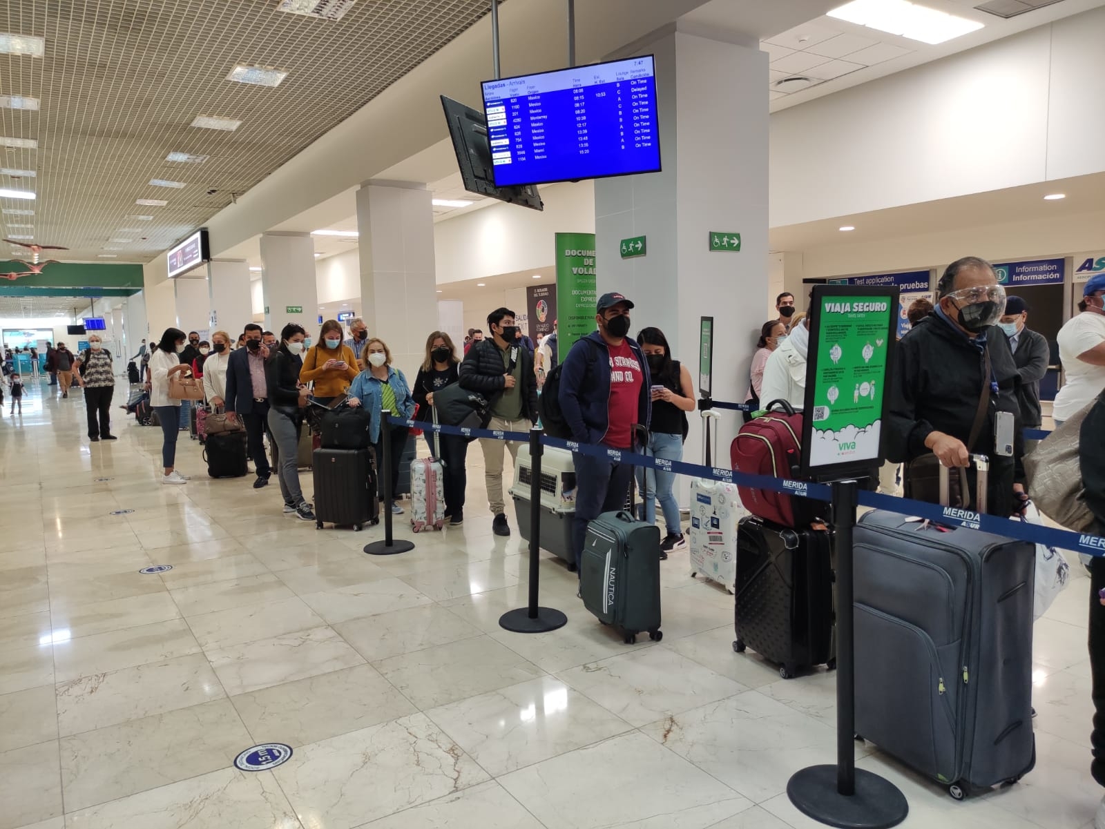 Generalmente, el vuelo 201 que llega a las 8:17 horas, pero aterrizó a las 08:55 minutos al Aeropuerto Internacional de Mérida