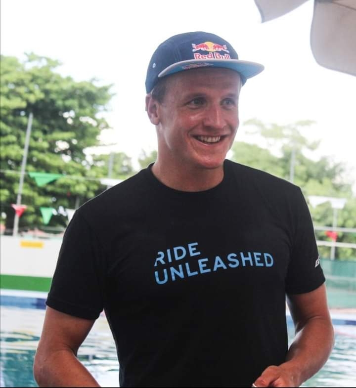 El medallista olímpico entrena para competir en el Full Ironman el próximo 21 de noviembre en Cozumel