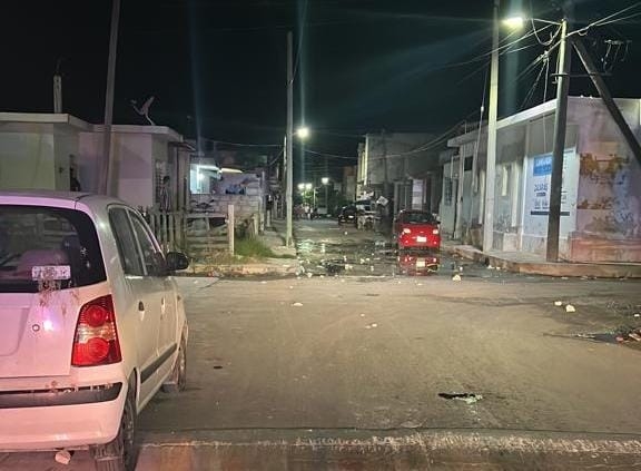 En la riña entre los jóvenes hubo hasta pedradas