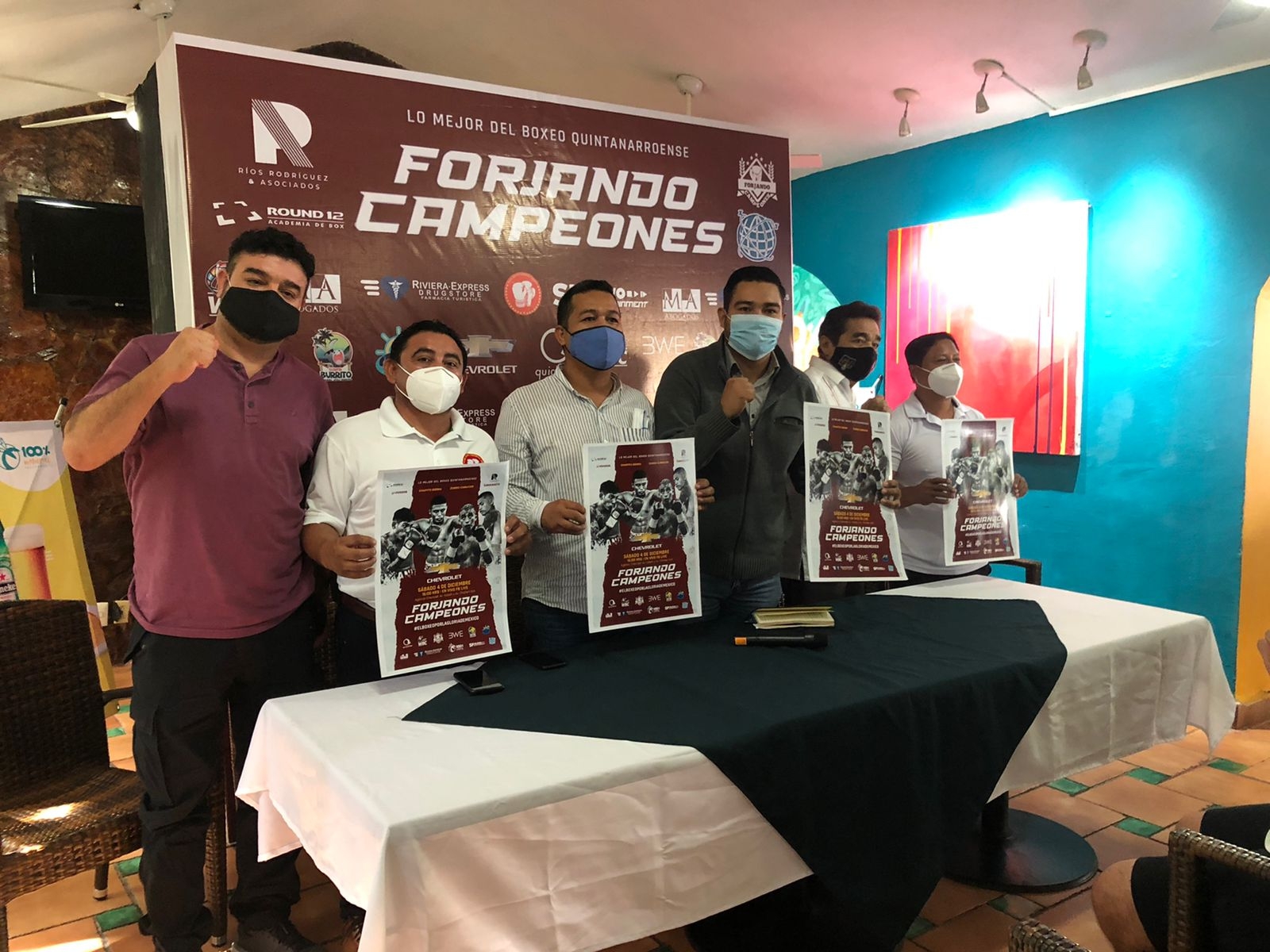 La cartelera que incluye a jóvenes talentos de Quintana Roo y futuras promesas del boxeo, se conforma de 13 peleas profesionales