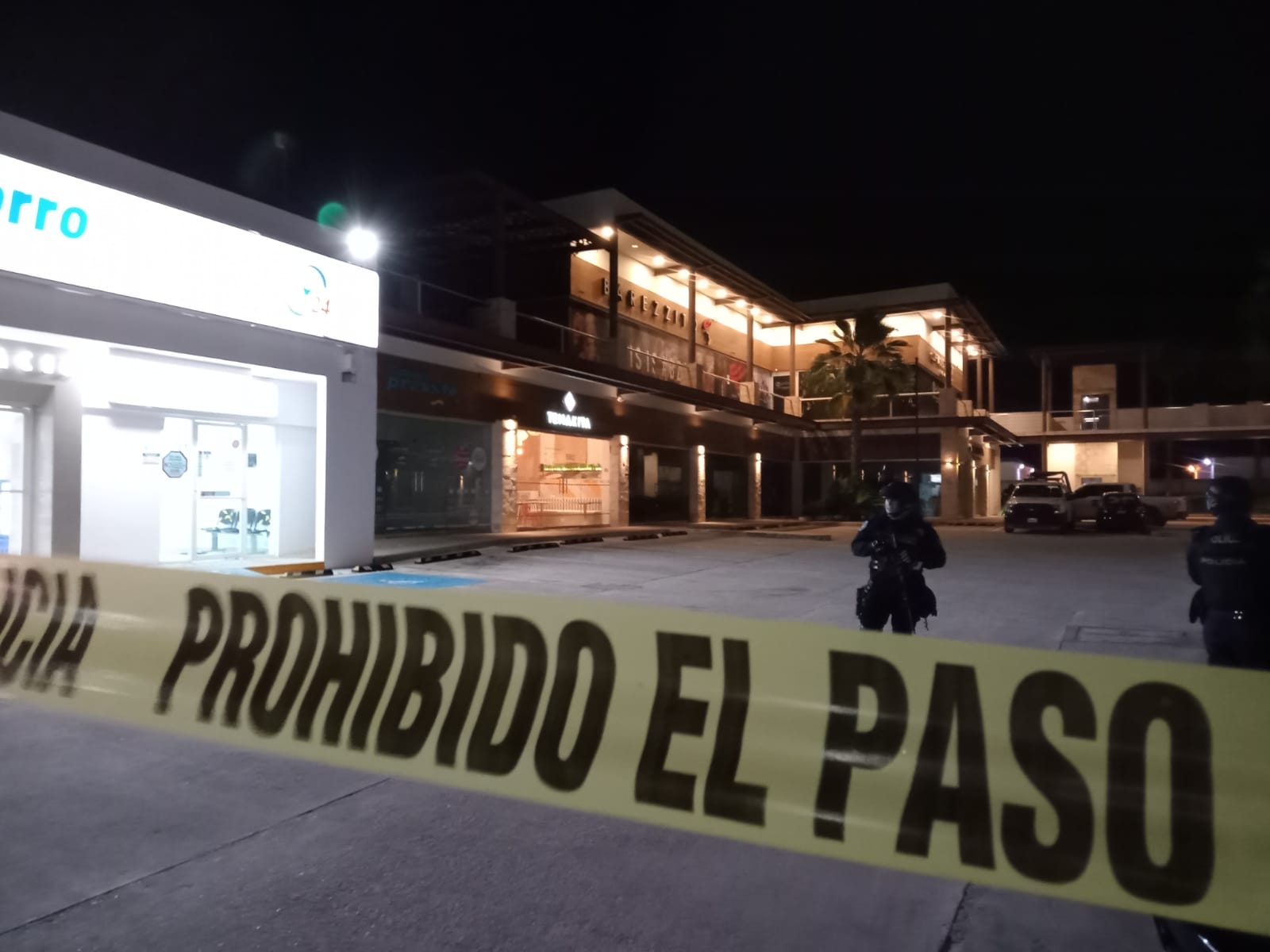 El acceso a Plaza Oasis donde se encuentra el bar, se mantiene delimitado El acceso a Plaza Oasis donde se encuentra el bar, se mantiene delimitado