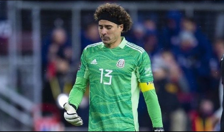 Esto fue lo que le dijo un "aficionado" a Karla Mora tras la actuación de Memo Ochoa con el Tricolor Esto fue lo que le dijo un "aficionado" a Karla Mora tras la actuación de Memo Ochoa con el Tricolor