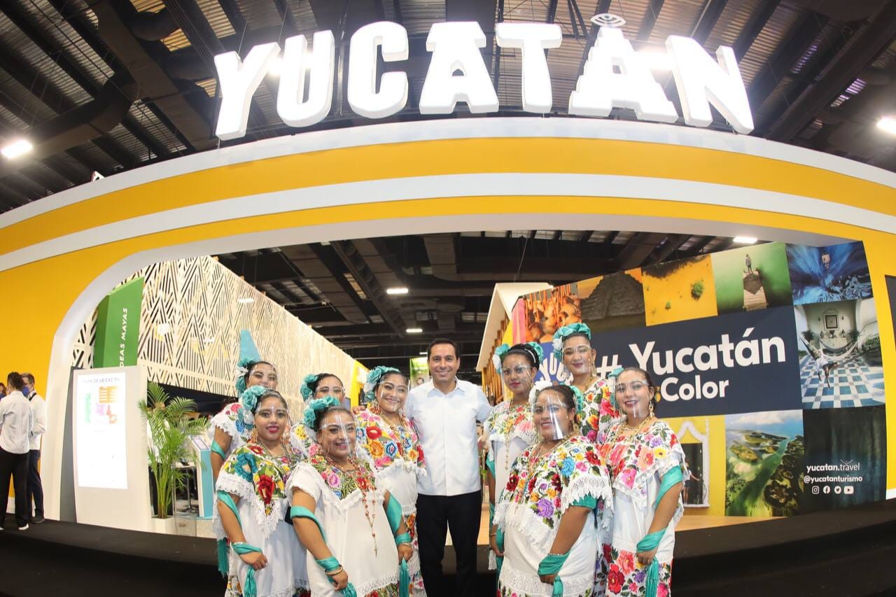 El gobernador Mauricio Vila Dosal cortó el listón del pabellón de Yucatán en el Tianguis Turístico El gobernador Mauricio Vila Dosal cortó el listón del pabellón de Yucatán en el Tianguis Turístico