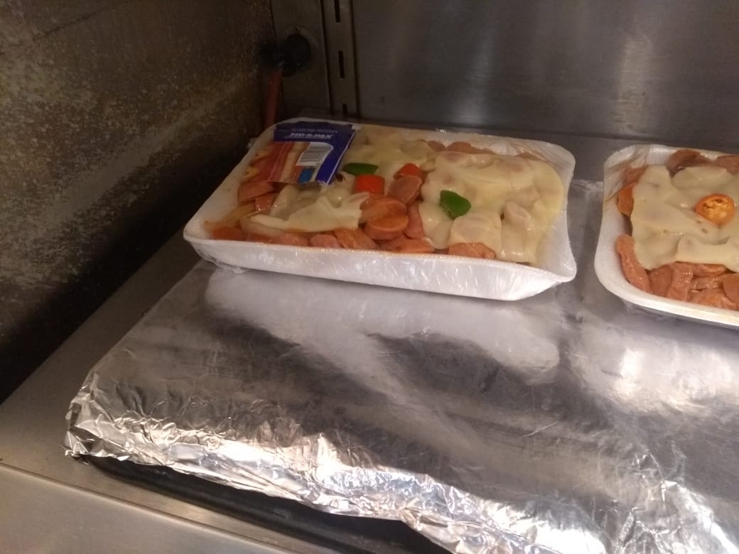 Las cucarachas están relacionados con la propagación de enfermedades transmitidas por los alimentos