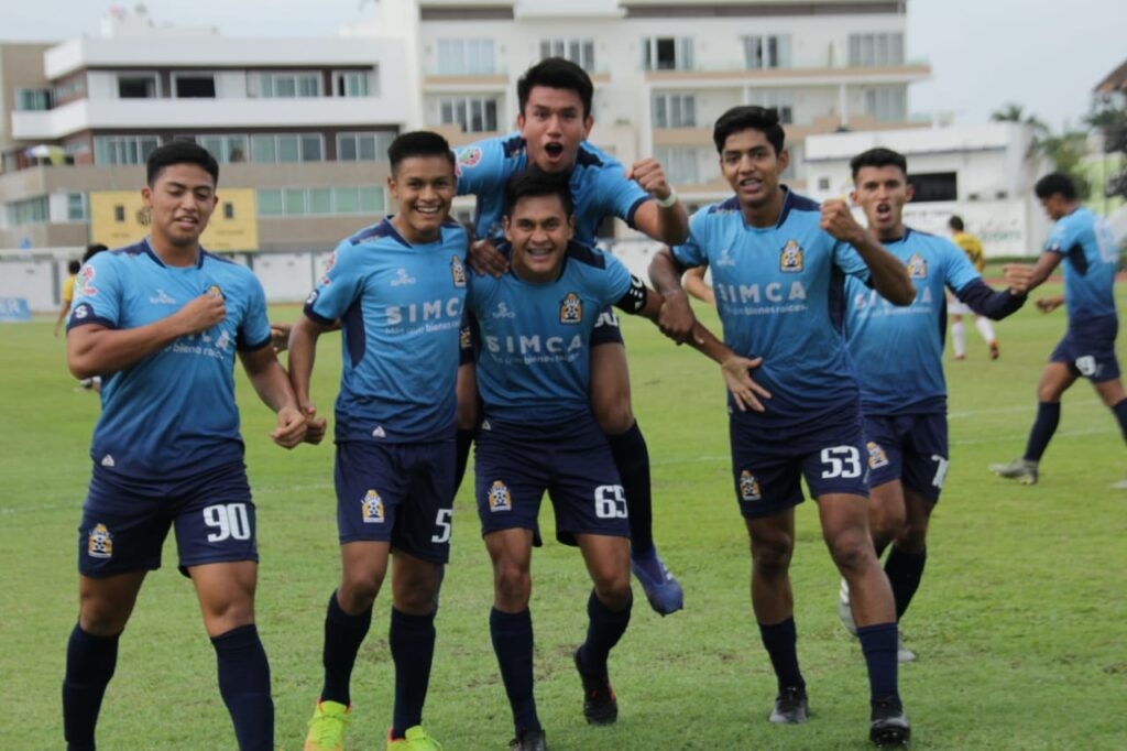 El partido inició con un gol tempranero de José Antonio Martínez