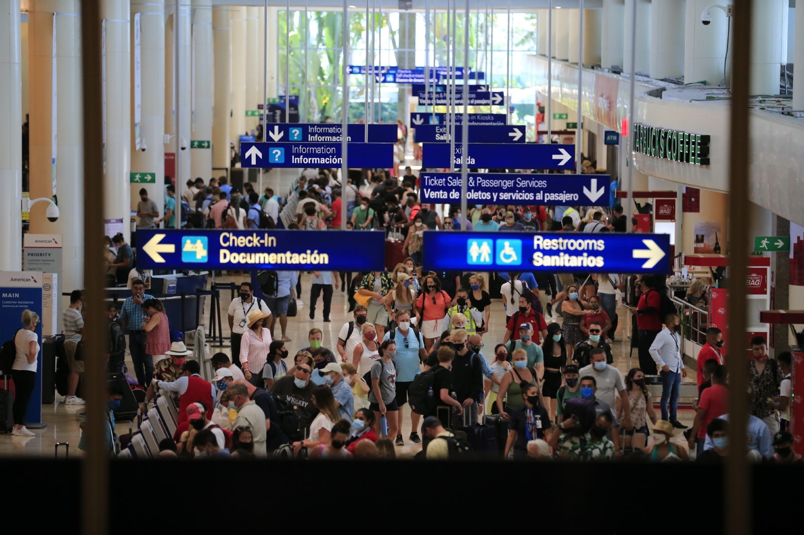 Hasta el mes de septiembre, el aeropuerto de Cancún había recibido más de cuatro millones de turistas extranjeros