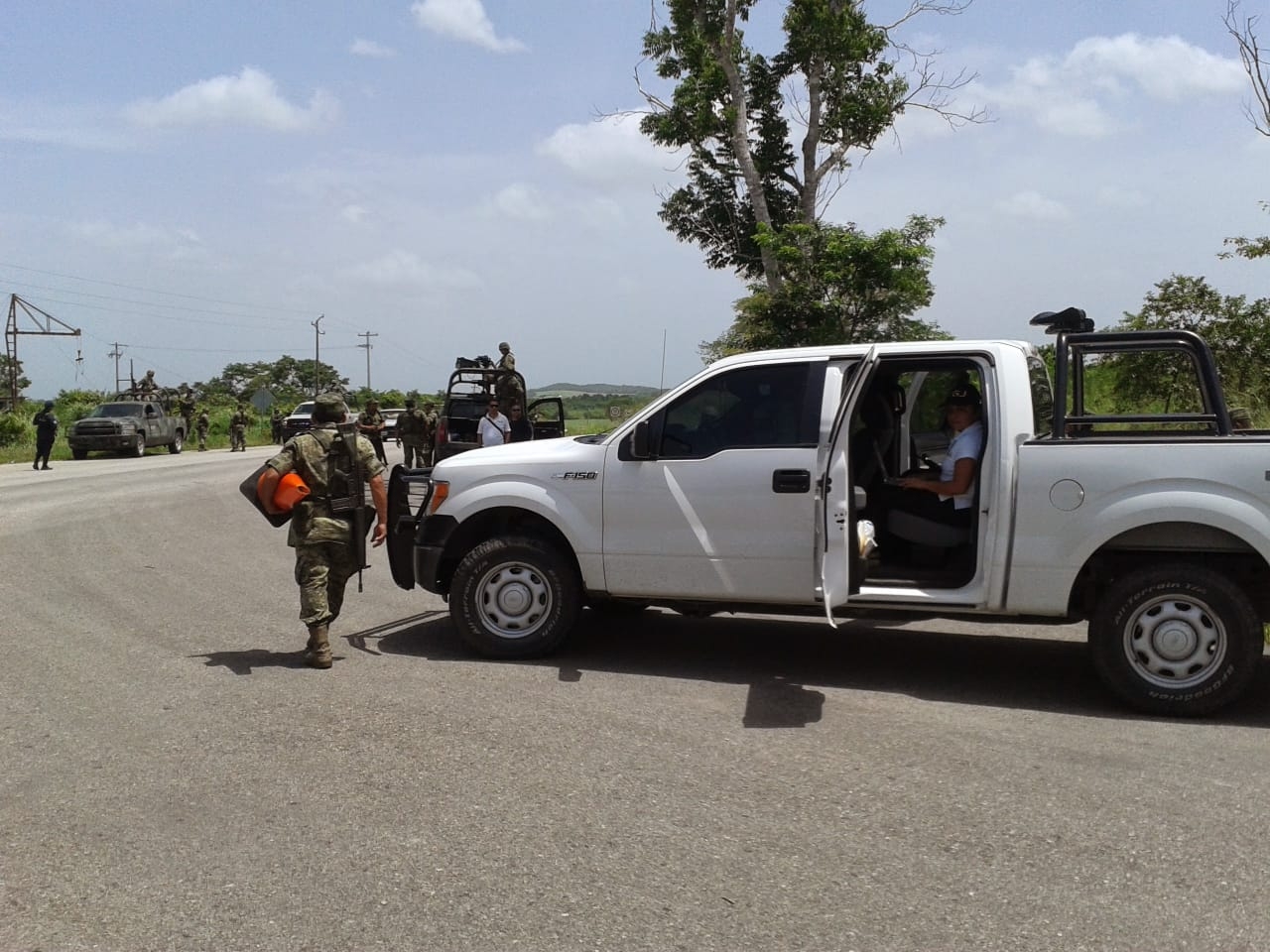 La menor fue entregada a sus familiares tras ser localizada por elementos de la Guardia Nacional en Chetumal La menor fue entregada a sus familiares tras ser localizada por elementos de la Guardia Nacional en Chetumal