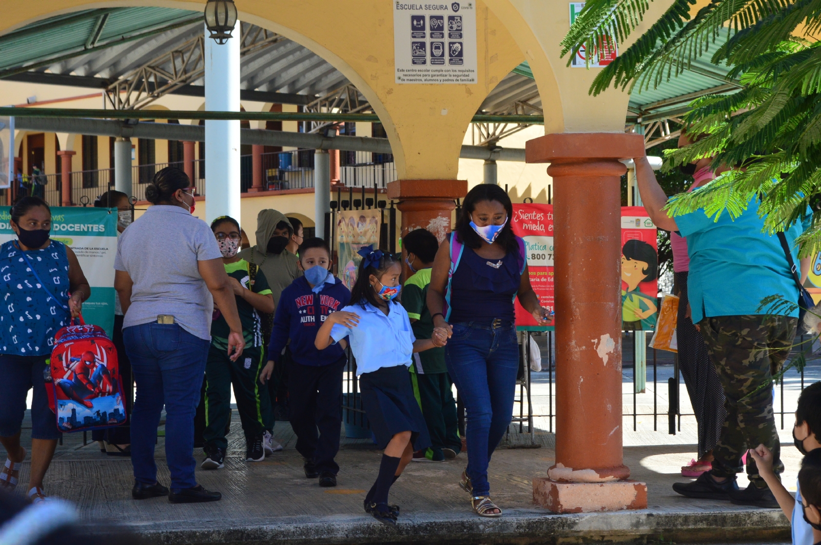 Compartieron que no se quitarán las acciones sanitarias para prevenir más contagios