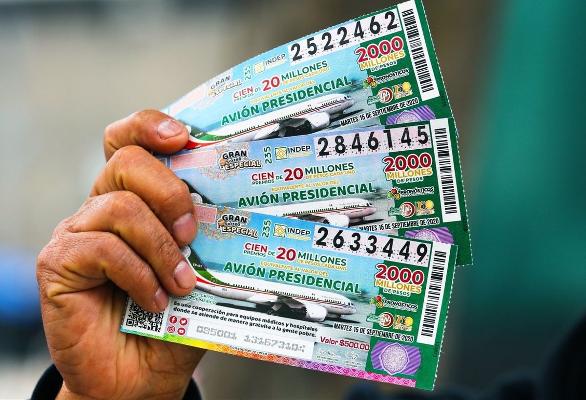 El dinero en disputa es el de la rifa del avión presidencial El dinero en disputa es el de la rifa del avión presidencial