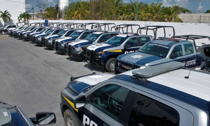 Policía exhibicionista de Cancún pasará dos años en prisión preventiva
