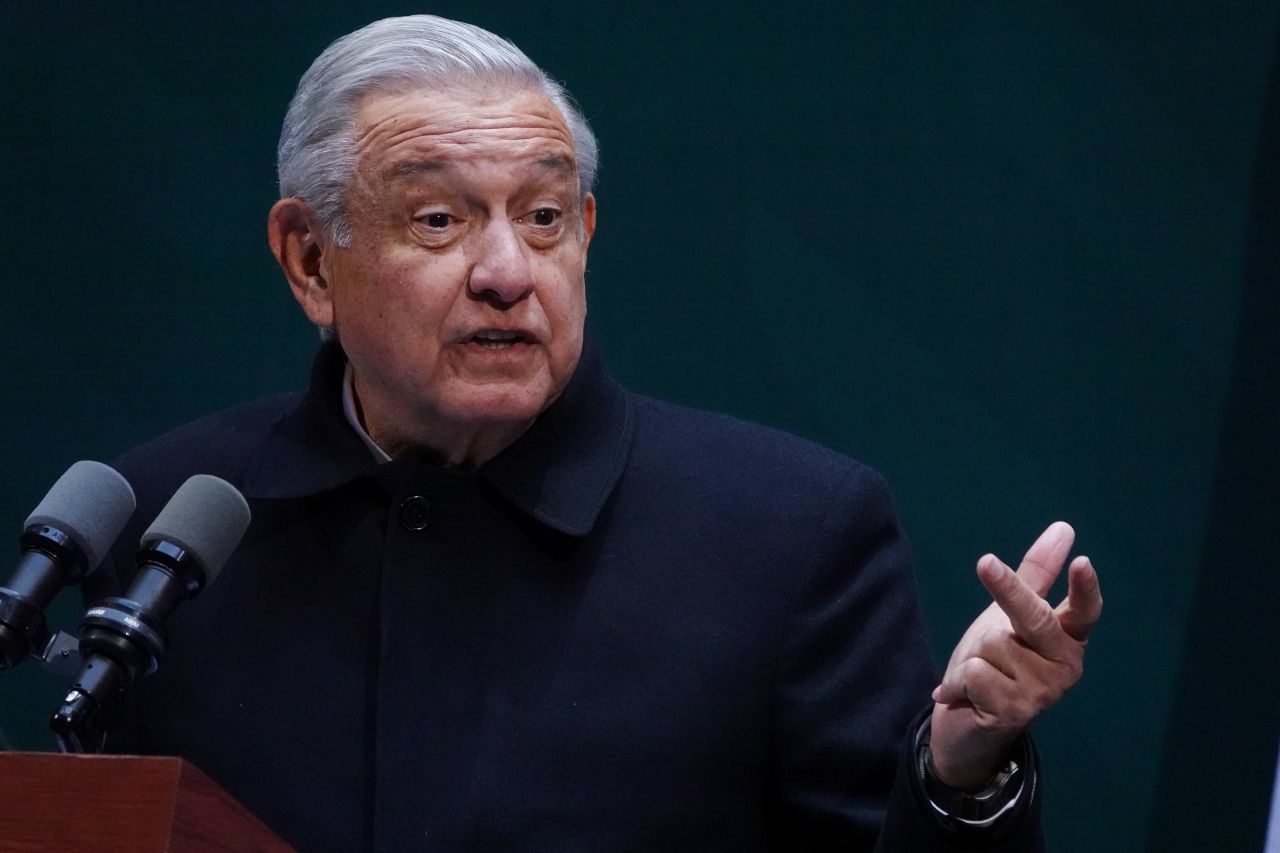 AMLO sostuvo que al evento están invitados gobernadores, legisladores, ciudadanos y entre los artistas invitados estarán María Inés Ochoa y una banda de niños indígenas de Oaxaca.
