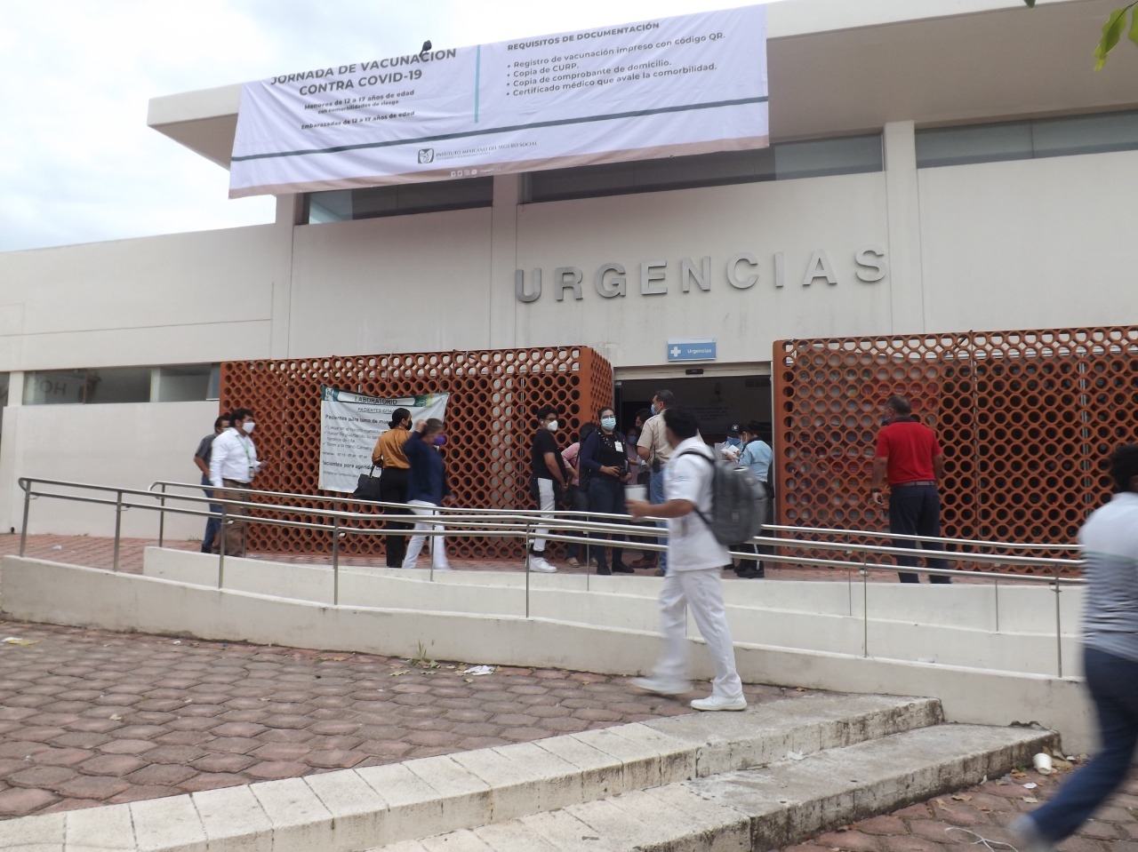 El Hospital del IMSS de Chetumal será la sede de la vacunación anticovid en la capital de Quintana Roo El Hospital del IMSS de Chetumal será la sede de la vacunación anticovid en la capital de Quintana Roo