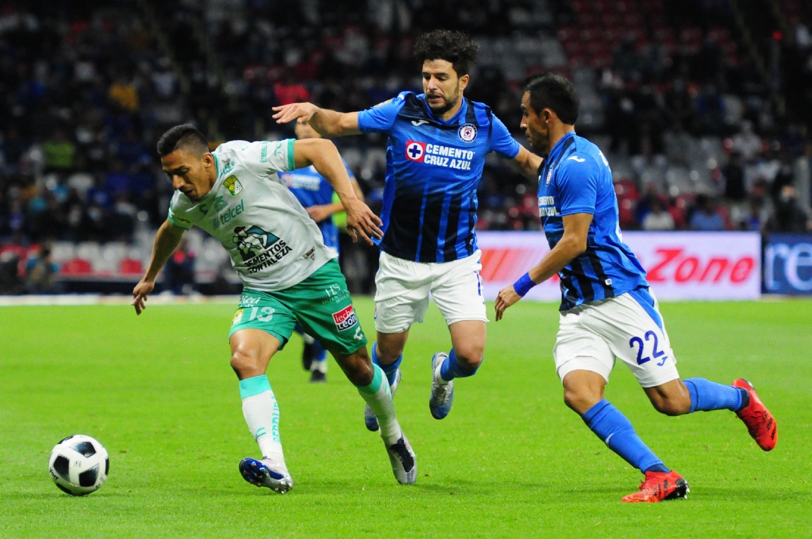 Te decimos qué partidos pendientes hay de Liga MX y cómo podrían influir en la última jornada rumbo al Repechaje y la Liguilla. Te decimos qué partidos pendientes hay de Liga MX y cómo podrían influir en la última jornada rumbo al Repechaje y la Liguilla.