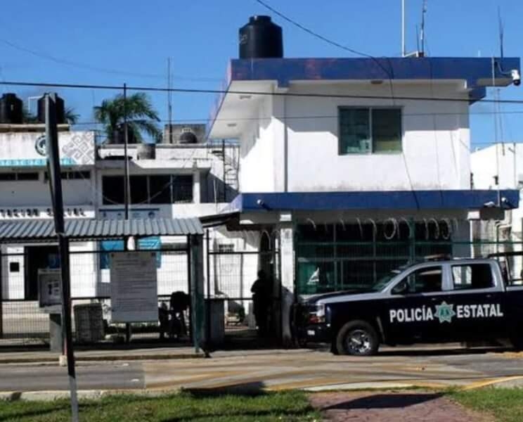 El hombre permanecerá en la prisión de Chetumal en lo que se realizan las investigaciones complementarias de su caso El hombre permanecerá en la prisión de Chetumal en lo que se realizan las investigaciones complementarias de su caso