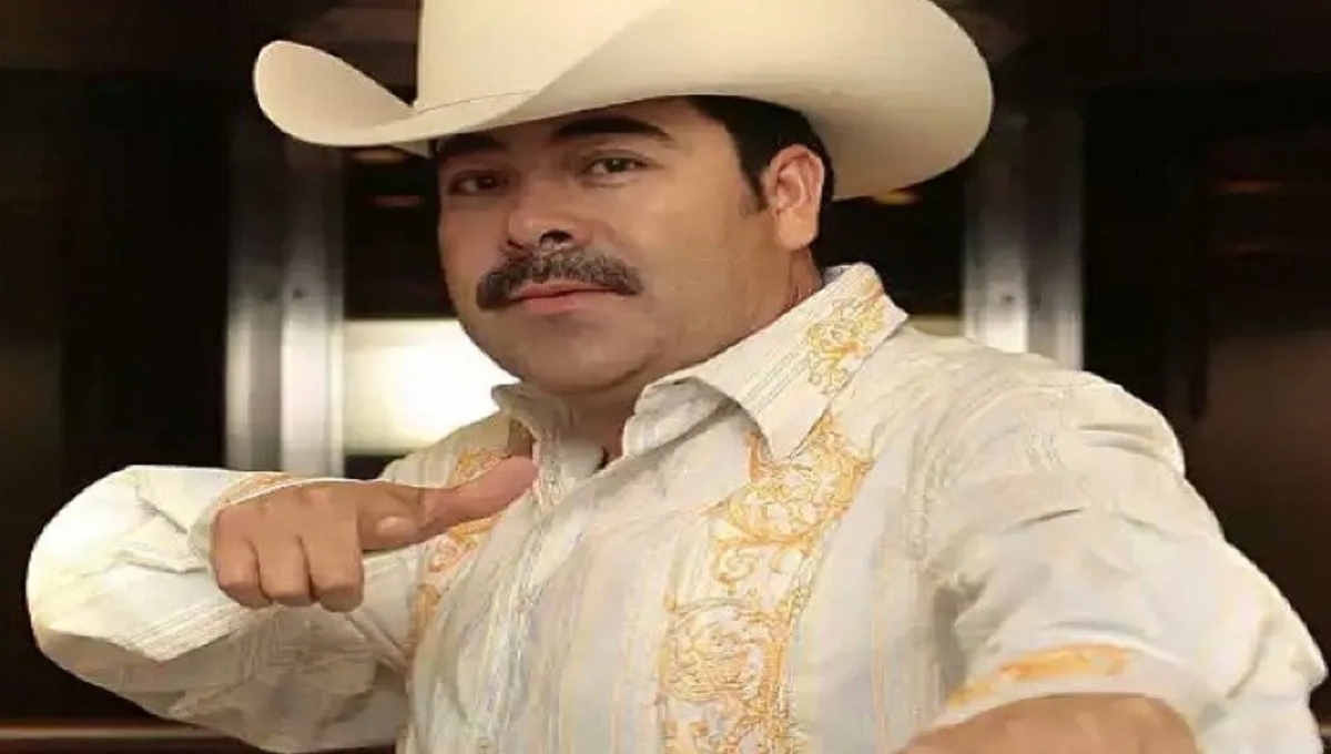 Sergio Vega “El Shaka” fue uno de los exponentes de música regional mexicana, famoso por sus éxitos como “¿Quién es usted?” y “Dueño de ti”