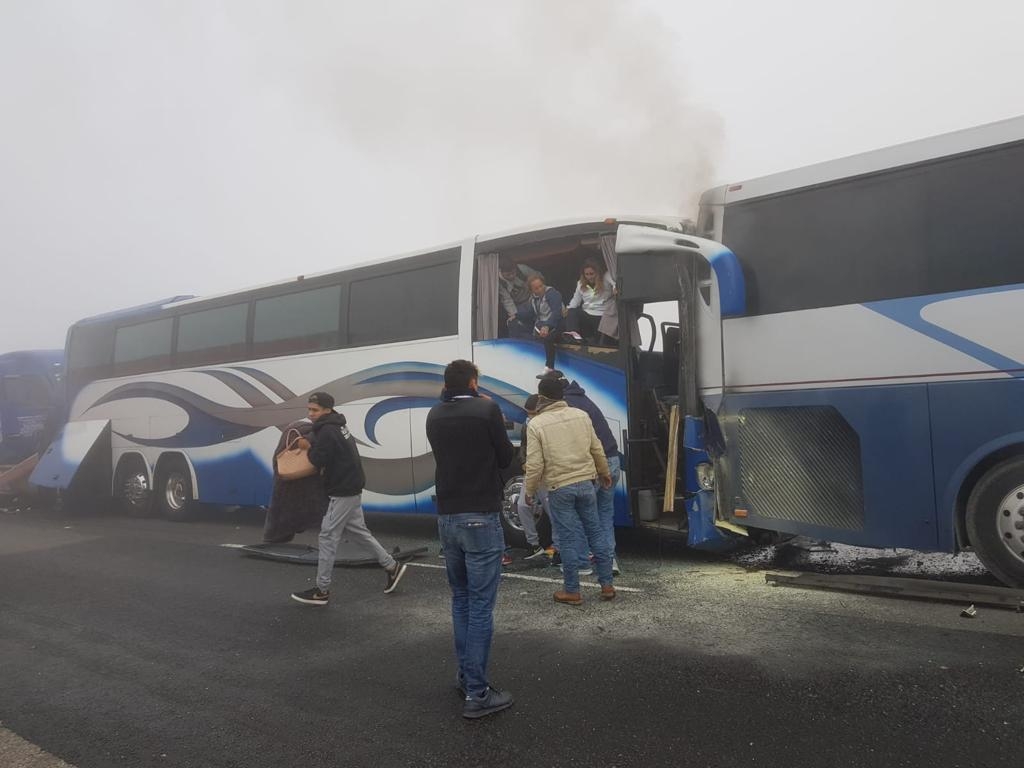 A pesar de lo aparatoso del accidente, ninguna persona resultó lesionada